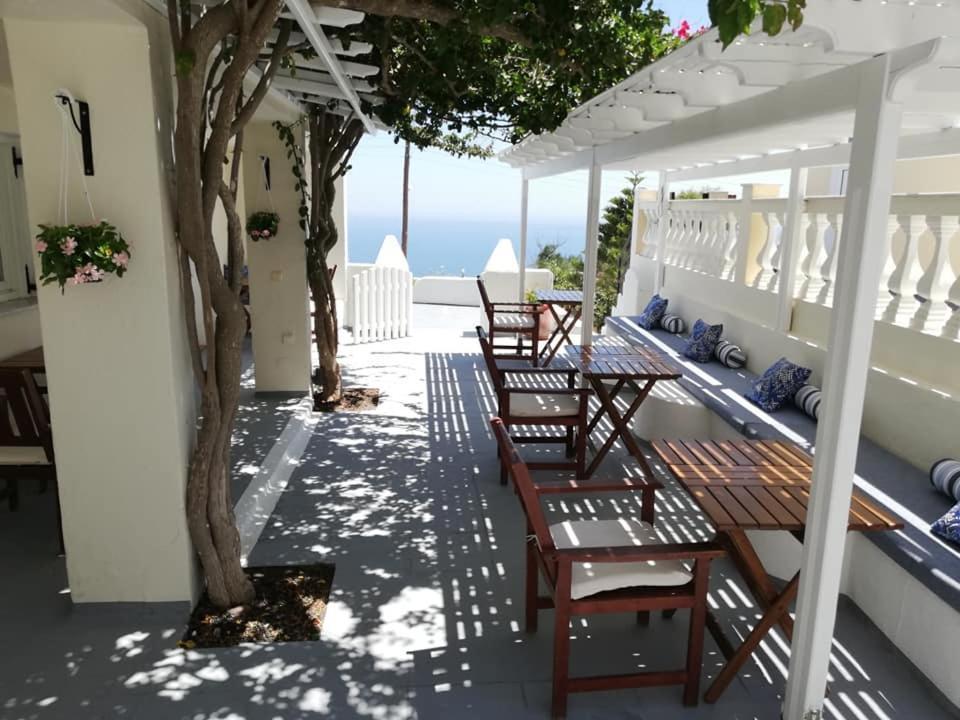 Villa Ilias Firostefani Exteriör bild